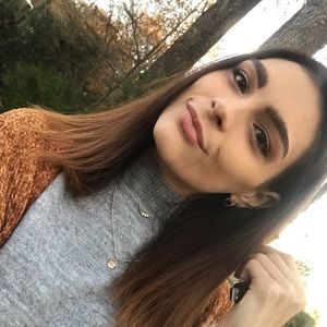 Meet your Posher, Madison